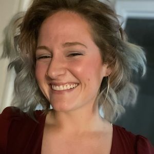 Meet your Posher, Alyssa